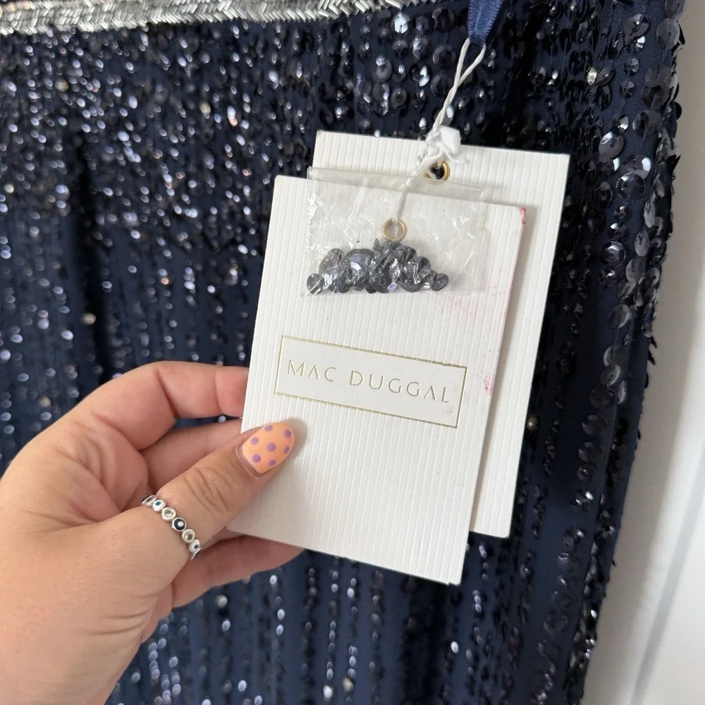 MAC DUGGAL $398 Sequined Sleeveless High Neck Column Gown Dress Navy Size 16 - Picture 7 of 8